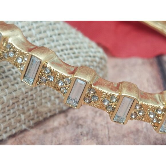 Lia Sophia Gray Enamel Gold Tone Stretchable Bangle Bracelet Baguette Crystals - Picture 5 of 12